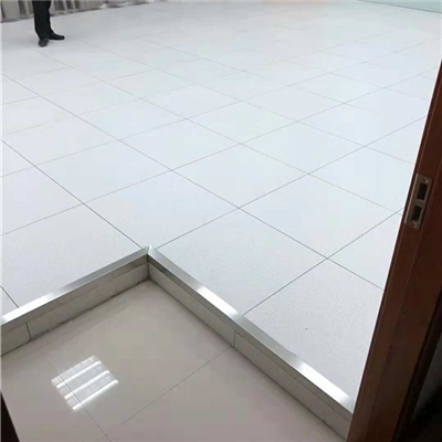 無邊防靜電地板